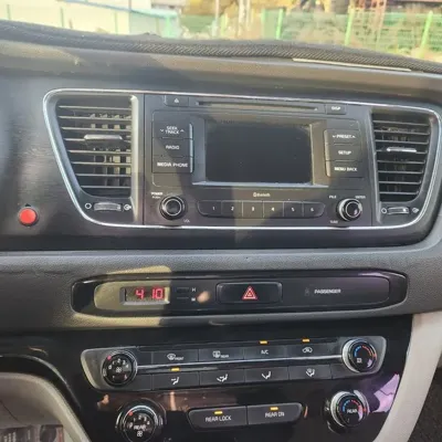 Kia Canival 2017, 245165 км, за 9900000 KRW - фото 13
