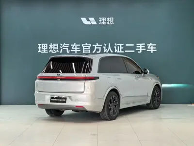 Li Auto Li L8 2023, 78000 км, за 203800 CNY