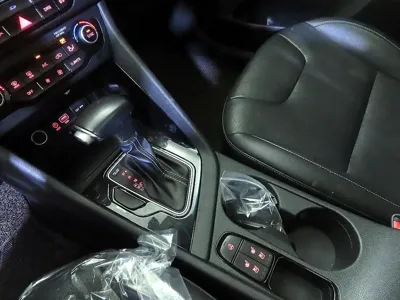 Kia Niro 2017, 127670 км, за 10800000 KRW - фото 12