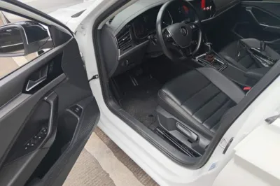 Volkswagen Sagitar 2019, 58200 км, за 76137.26 CNY - фото 19