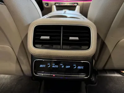 Mercedes-Benz GLS-Class 2022, 37400 км, за 108000000 KRW - фото 13