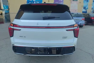 Hongqi HS3 PHEV 2024, 19000 км, за 105701.62 CNY