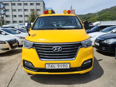 Hyundai Starex 2021, 56643 км, за 21900000 KRW - фото 2