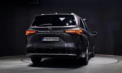 Toyota Sienna 2023, 57588 км, за 49900000 KRW