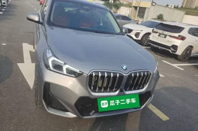 BMW X1 2023, 5900 км, за 195910.68 CNY