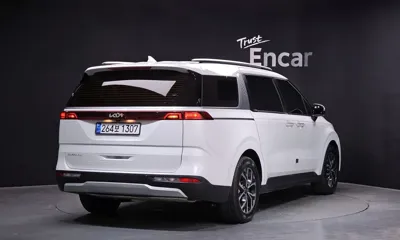 Kia Canival 2023, 153904 км, за 18900000 KRW