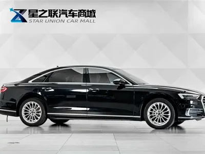 Audi A8 2021, 68000 км, за 326000 CNY - фото 6