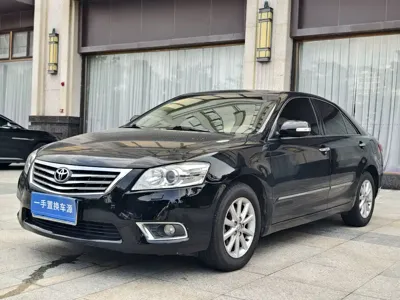 Toyota Camry · 2010 год