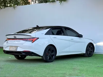 Hyundai Elantra 2022, 35000 км, за 93800 CNY - фото 4