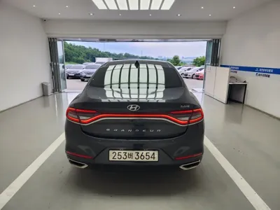 Hyundai Grandeur 2019, 186950 км, за 10500000 KRW - фото 5