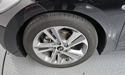 Hyundai Avante 2018, 98723 км, за 9300000 KRW - фото 5