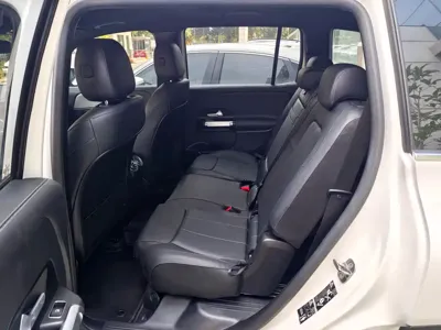 Mercedes-Benz GLB 2023, 24600 км, за 159000 CNY