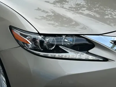 Lexus ES 2017, 120000 км, за 95800 CNY - фото 13
