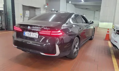 BMW 5-Series 2025, 8046 км, за 55000000 KRW - фото 4