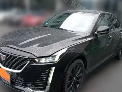 Cadillac CT5 · 2022 год