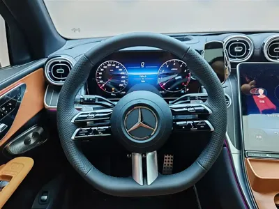 Mercedes-Benz GLC 2025, 7000 км, за 333500 CNY - фото 9