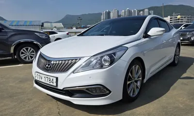 Hyundai Grandeur · 2016 год