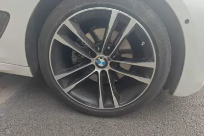 BMW 3 Series GT 2020, 39400 км, за 170547.45 CNY - фото 8
