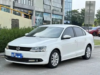 Volkswagen Sagitar · 2014 год