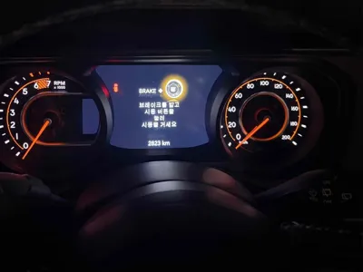 Jeep Wrangler 2025, 2823 км, за 74000000 KRW - фото 11