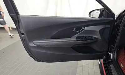 Hyundai Veloster 2021, 45276 км, за 23700000 KRW - фото 24