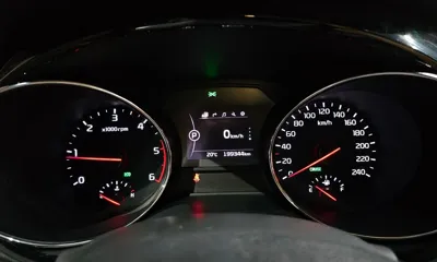 Kia Canival 2016, 199344 км, за 13800000 KRW - фото 8