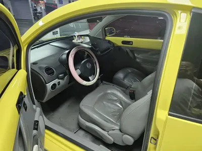 Volkswagen Beetle 2007, 153000 км, за 23800 CNY - фото 9