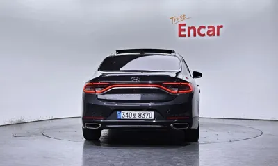 Hyundai Grandeur 2019, 328296 км, за 8700000 KRW