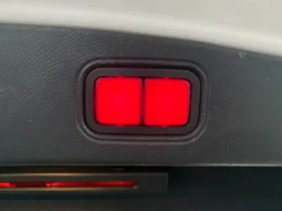 Mercedes-Benz E-Class 2019, 95062 км, за 25700000 KRW - фото 19
