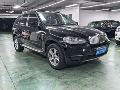 BMW X5 (Import) 2013, 130000 км, за 39800 CNY