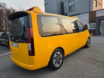 Hyundai Staria 2023, 41209 км, за 31500000 KRW
