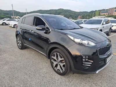 Kia Sportage · 2017 год