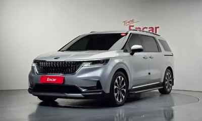 Kia Canival · 2021 год