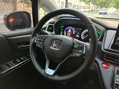 Honda Odyssey 2022, 20000 км, за 163800 CNY - фото 4