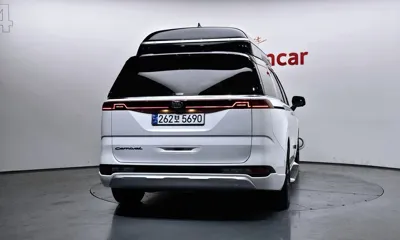 Kia Canival 2021, 48626 км, за 37000000 KRW