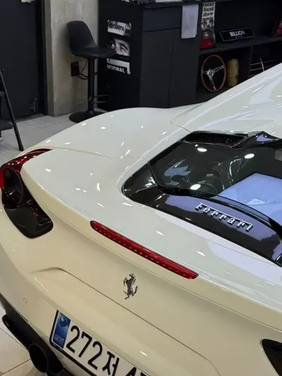 Ferrari 488 2017, 33700 км, за 229000000 KRW - фото 9