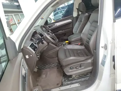 Volkswagen Teramont 2018, 162900 км, за 91100 CNY - фото 15