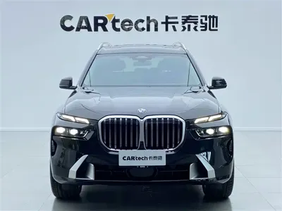 BMW X7 2024, 18700 км, за 623800 CNY