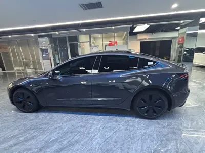 Tesla Model 3 2025, 59000 км, за 173800 CNY - фото 14