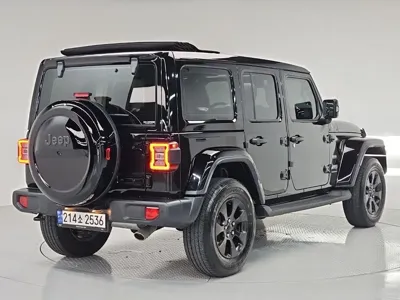 Jeep Wrangler 2023, 35681 км, за 46500000 KRW