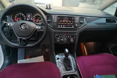 Volkswagen Golf Sportsvan 2016, 67500 км, за 55709.36 CNY - фото 10