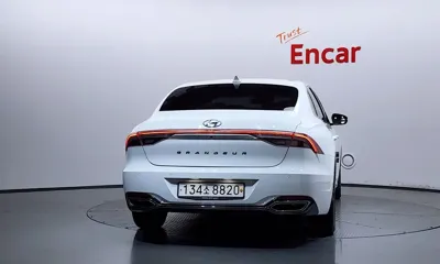 Hyundai Grandeur 2023, 141185 км, за 15000000 KRW