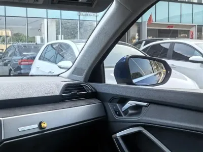 Audi Q3 2021, 79000 км, за 105800 CNY - фото 12