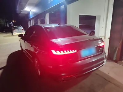 Audi A4L 2020, 76900 км, за 129800.12 CNY