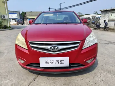 Hyundai Elantra 2009, 191400 км, за 8000 CNY