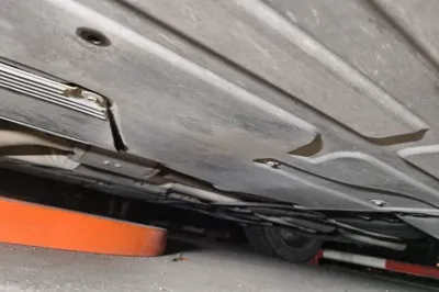 BMW 3 Series 2019, 91400 км, за 87693.8 CNY - фото 28