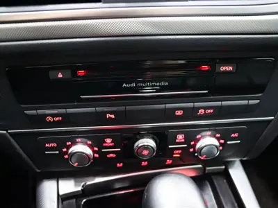 Audi A6L 2017, 100000 км, за 109800 CNY - фото 15