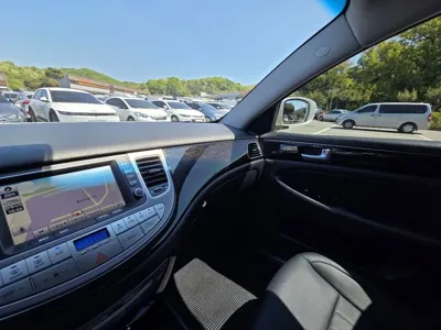 Hyundai Genesis 2013, 158000 км, за 6800000 KRW - фото 15