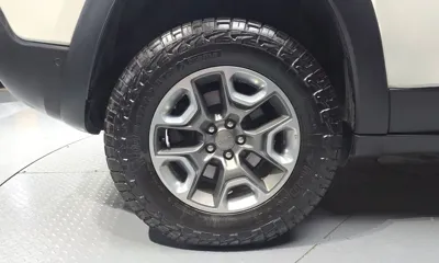 Jeep Cherokee 2019, 85544 км, за 16500000 KRW - фото 5