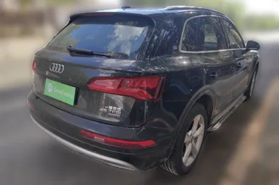 Audi Q5L 2020, 74900 км, за 159018.1 CNY - фото 4